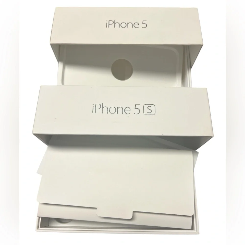 Lot of 5 EMPTY Assorted Apple iPhone boxes